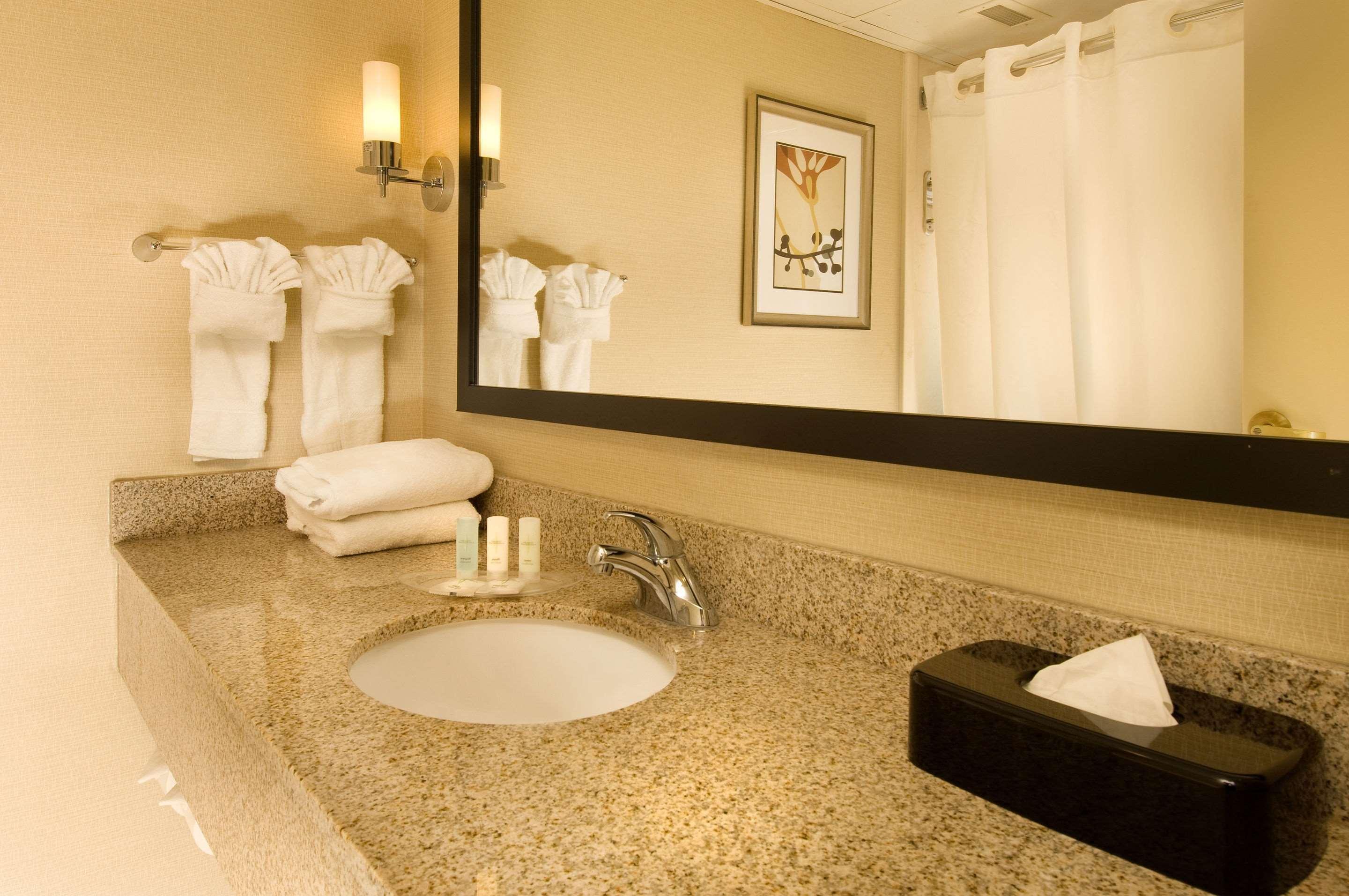 Comfort Suites Dulles Airport Chantilly Εξωτερικό φωτογραφία