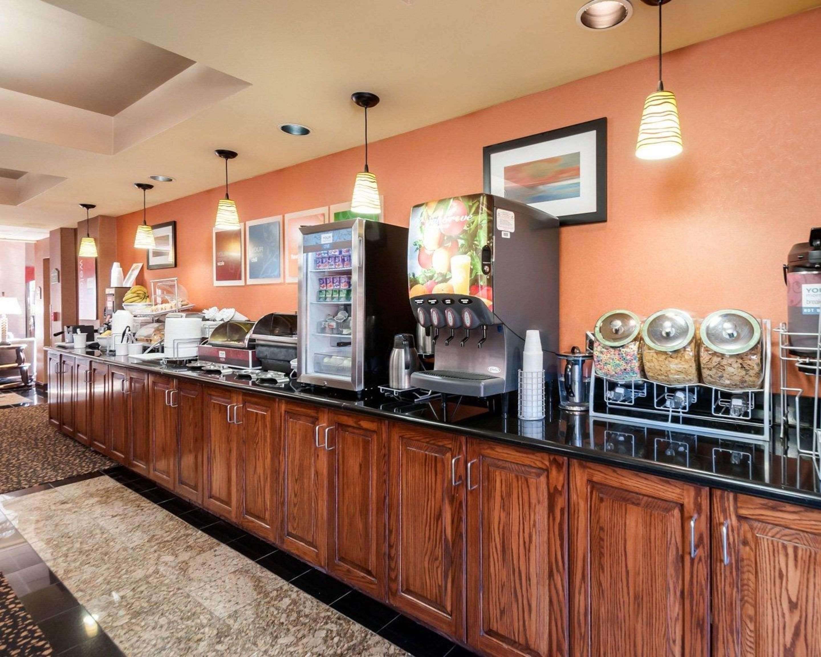 Comfort Suites Dulles Airport Chantilly Εξωτερικό φωτογραφία